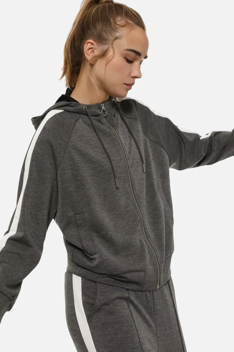 Soft tracksuit sweatshirt - Image 3
