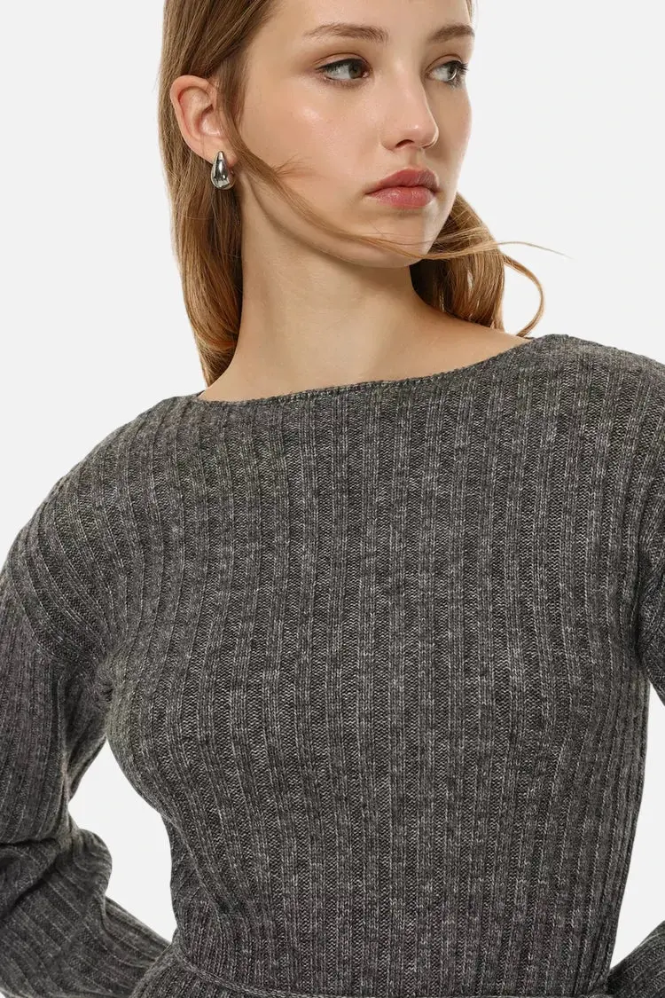 Long belted sweater - Image 4